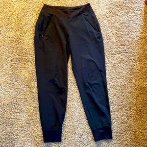 Athleta joggers size 4, black